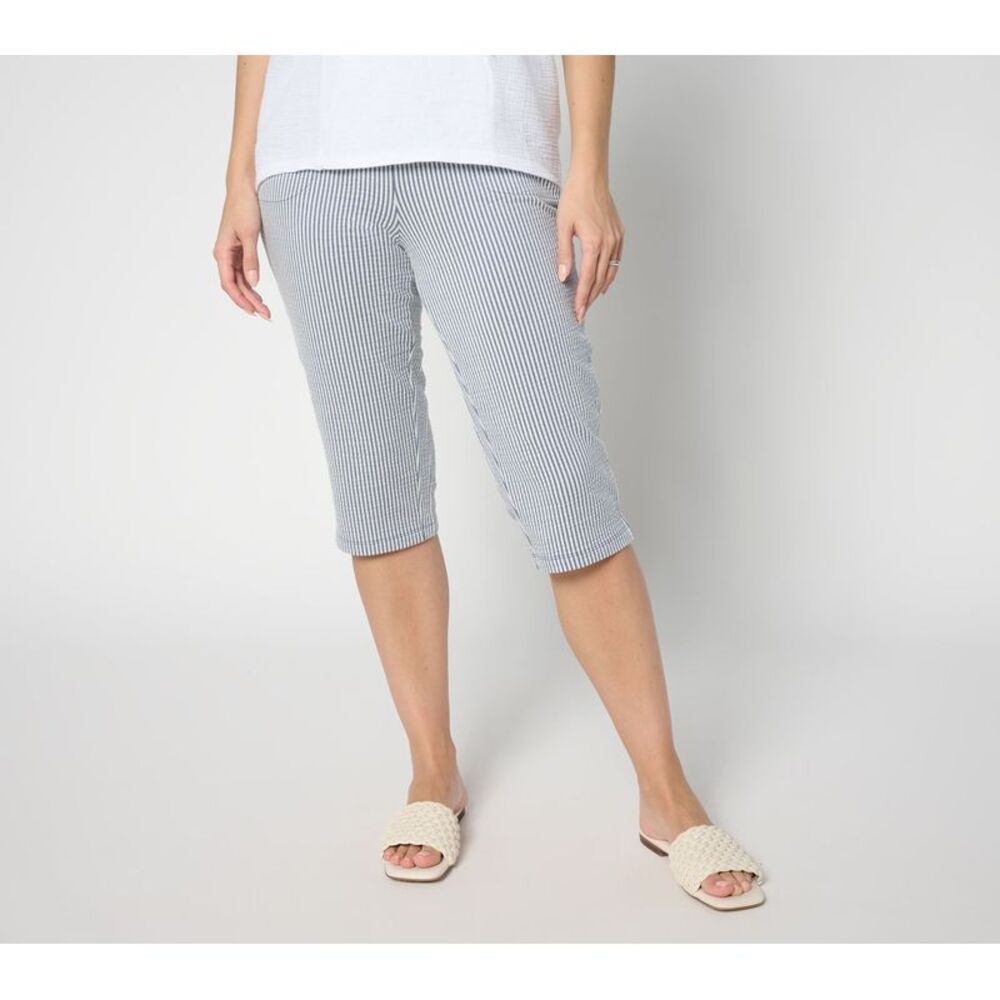 Quacker Factory Women's Pants Sz XS Knit Seersucker Pedal Pusher Blue